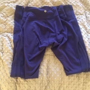 Navy lululemon leggings size 4
